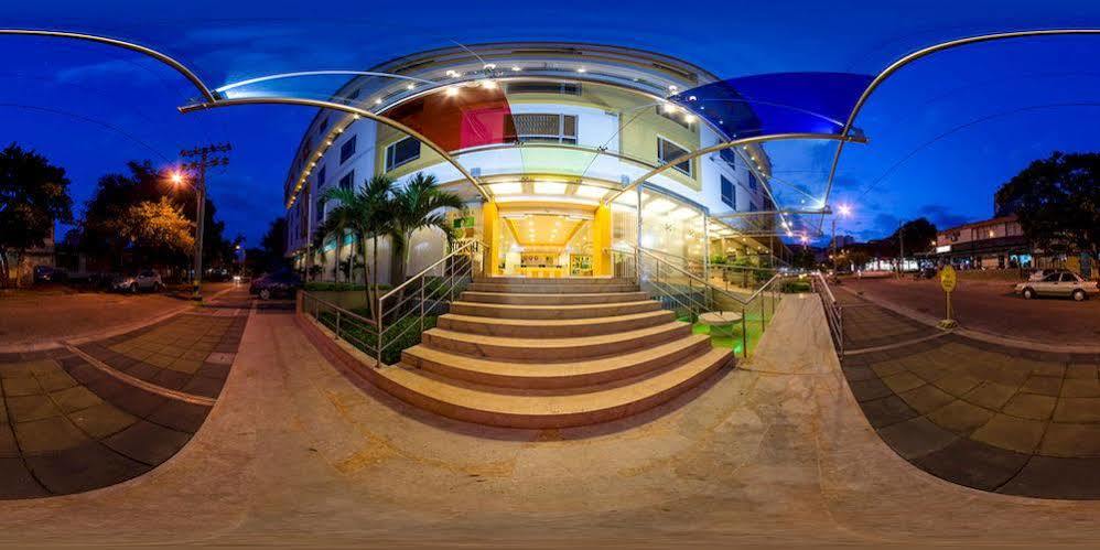 Hotel Estancia Chipichape Кали Екстериор снимка